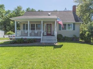 32 Van Steuben Rd, Fishkill, NY 12524