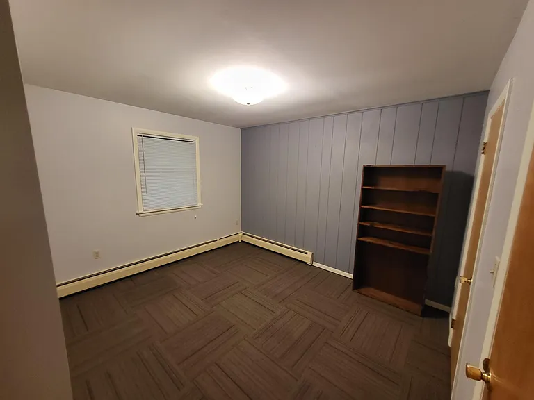 31 Greenhouse Ln #24B — Photo 6
