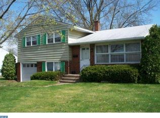 11 Melvin Rd, Telford, PA 18969