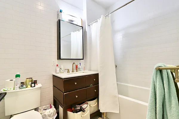 Rented by MADEHOME | media 99