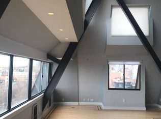 162 Commonwealth Ave #801, Boston, MA 02116