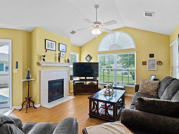 5th image of 6017 NE Kensington Ct