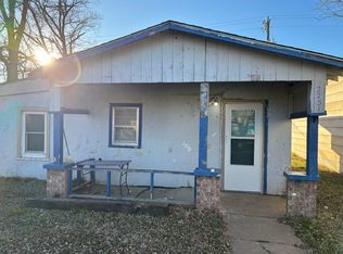 2251 S Mosley Ave, Wichita, KS 67211
