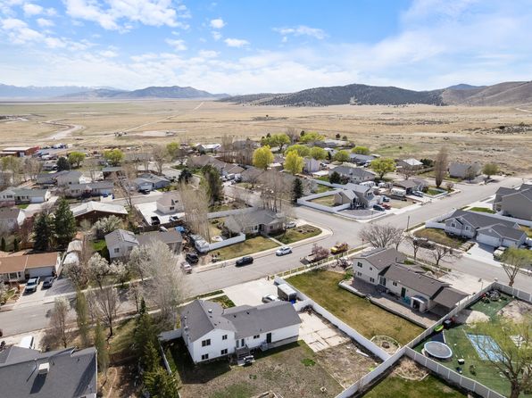 18528 W Jefferson Ave, Cedar Valley, UT 84013