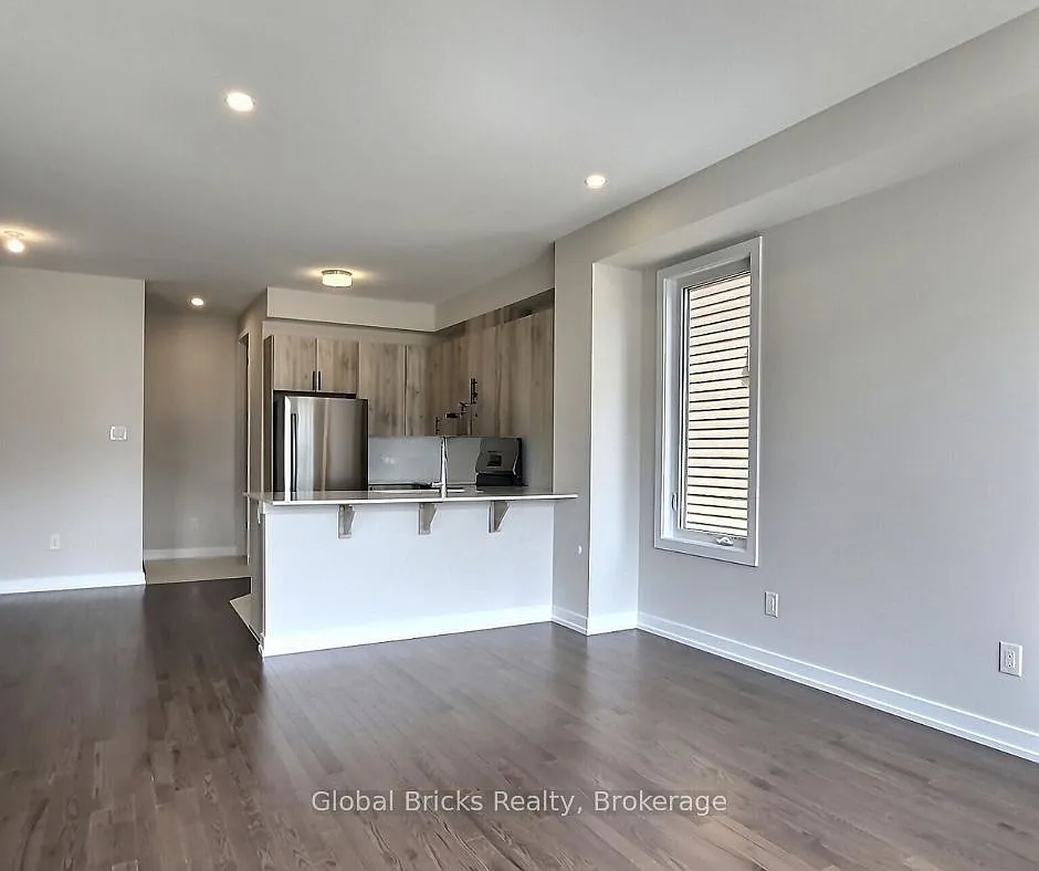 3 bed, $2,650 — Photo 3