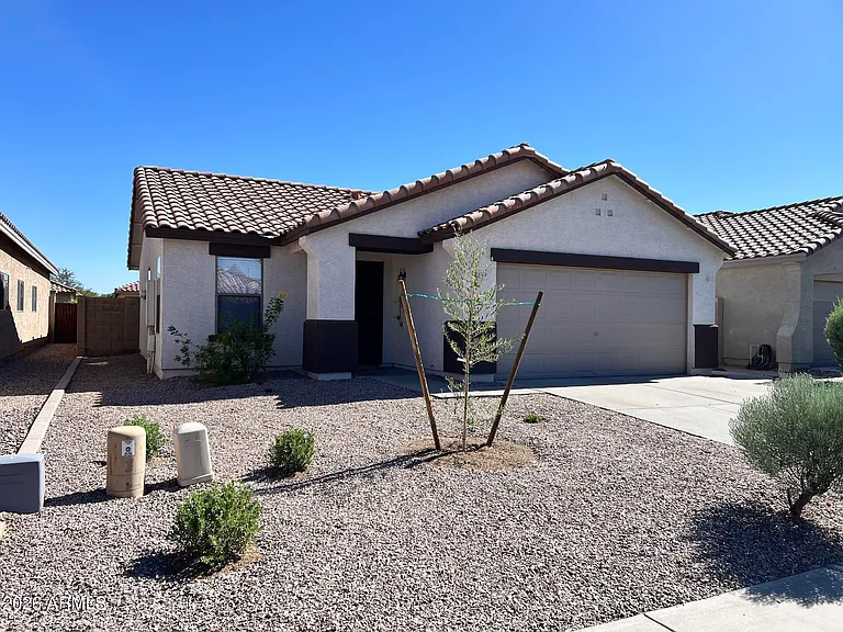 2849 W San Carlos Ln — Photo 1