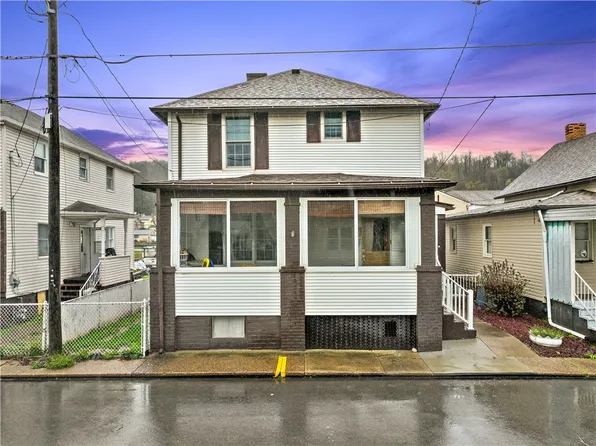 1009 Garfield Ave, Roscoe, PA 15477