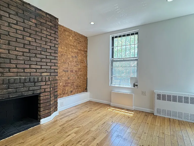 157 E 3rd St #2B — Photo 15