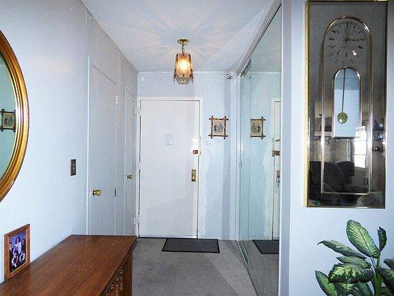 3rd image of 2475 W 16th St APT 6C