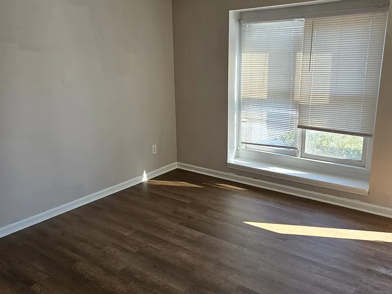 203 Shiloh Dr #E — Photo 10