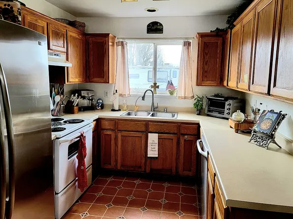 2450 Nickel Ave, Crescent City, CA 95531