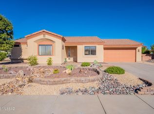 1990 W Mintbush Dr, Green Valley, AZ 85622