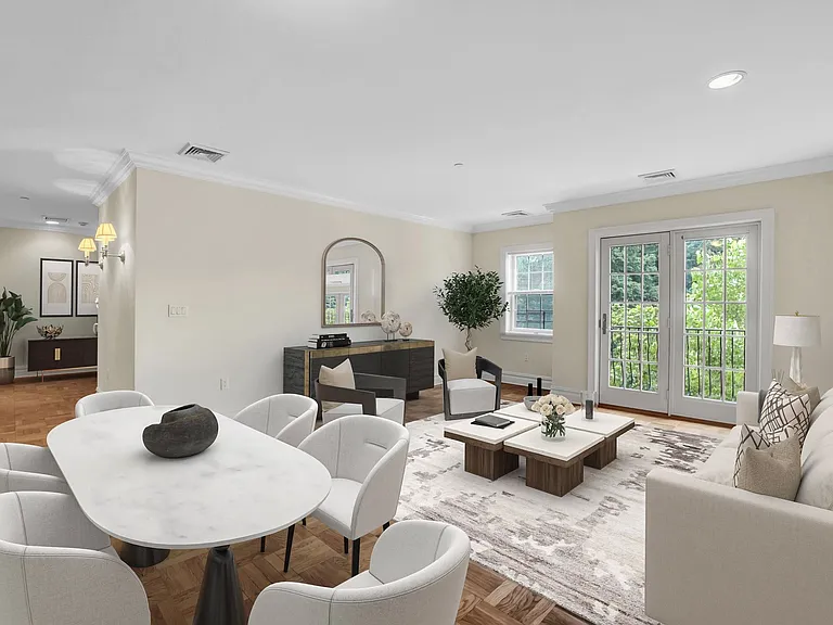 Scarsdale Commons — Photo 8