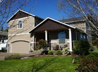 1525 Lakeview Dr, Silverton, OR 97381