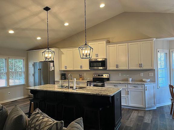 Open Kitchen with Island