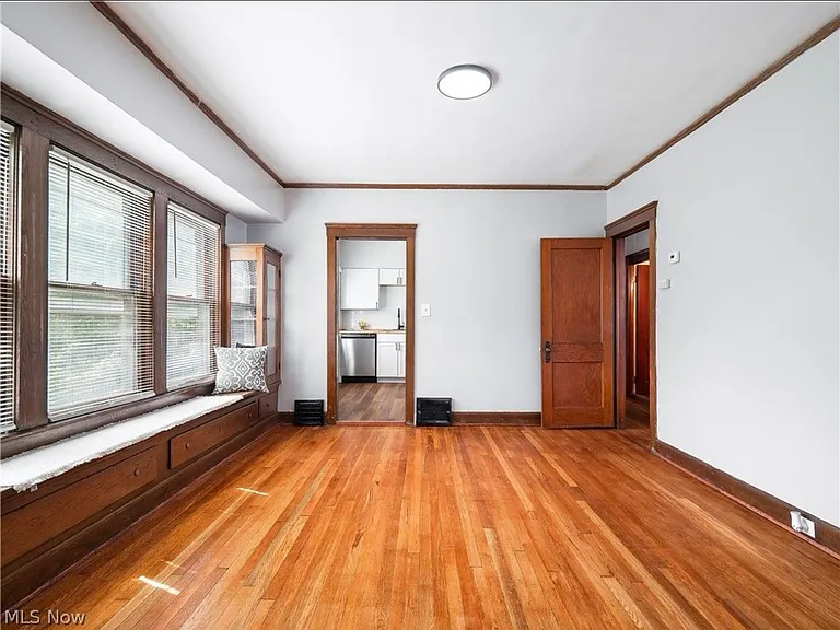 10219 Joan Ave #2 — Photo 8
