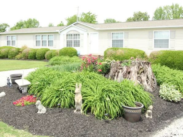 682 E College St, Dyer, TN 38330