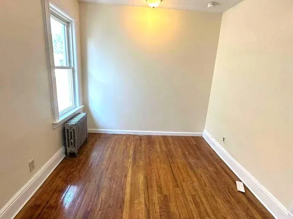 103-39 118th Street image 5 of 8