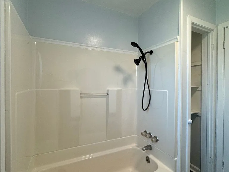 5117 Douglas St #A — Photo 14