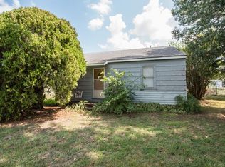 104 S Chestnut St, Copan, OK 74022