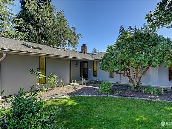 2nd image of 4613 108th Street NE