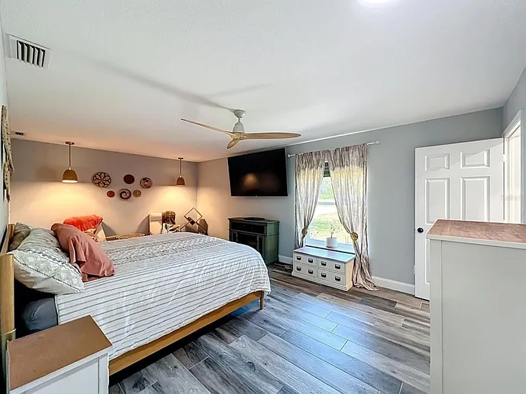 4400 Thermal Ln — Photo 22
