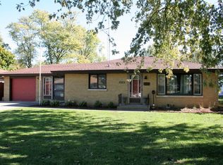 908 Alann Dr, Joliet, IL 60435