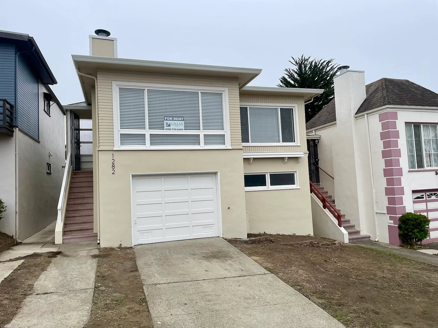 2 bed, 940 sqft, $4,500 — Photo 1
