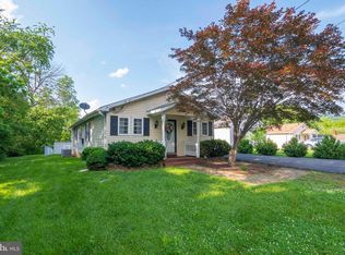 1404 Anderson St, Front Royal, VA 22630