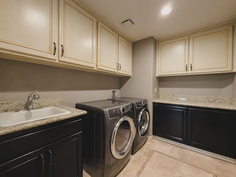 2650 Palmetto — Photo 14