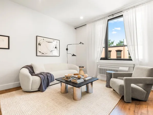 500 Communipaw Avenue image 1 of 10