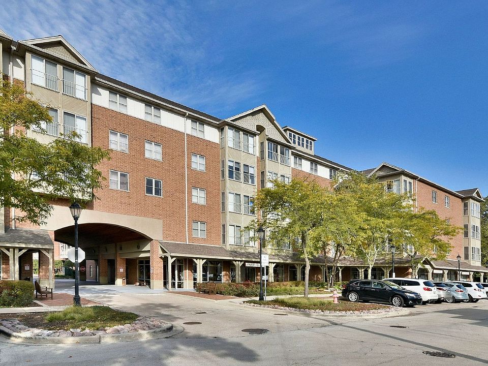 1st image of 100 N Bokelman St APT 424