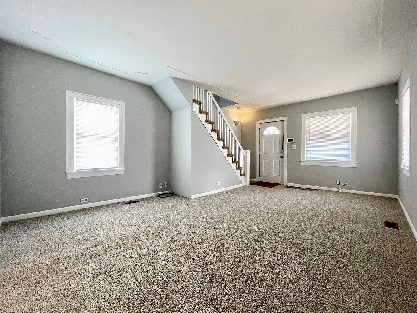 2 bed, 1.0 bath, 1140 sqft, $1,650 — Photo 3