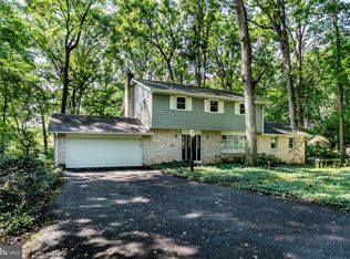 70 Hickory Rd, Carlisle, PA 17015