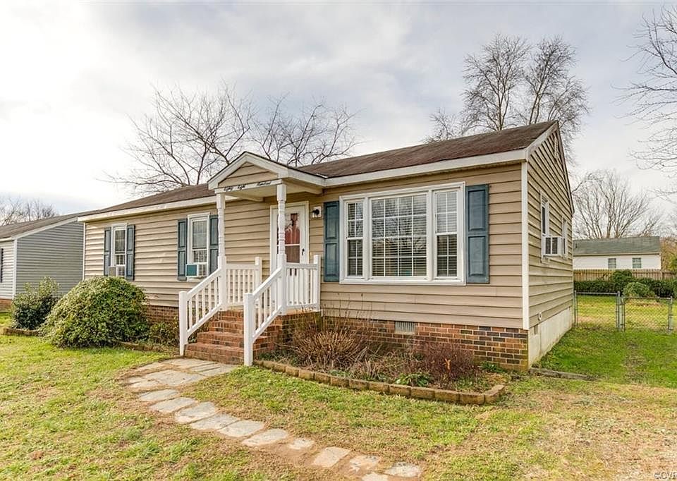 1st image of 8800 Leafycreek Dr