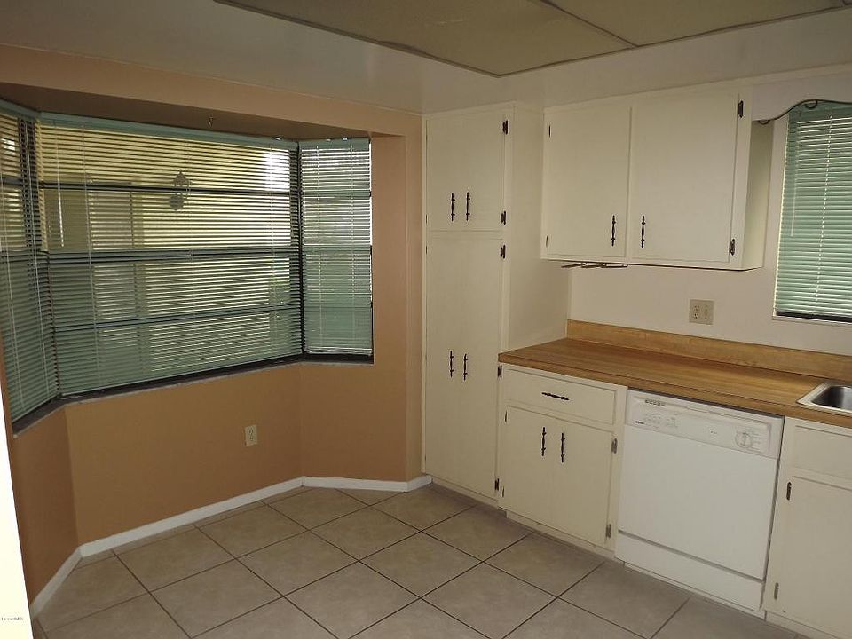1st image of 145 Seawind Dr #22