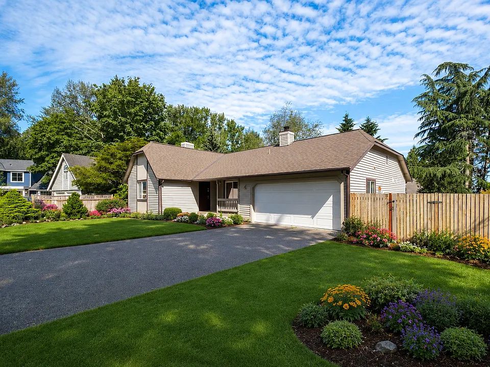 1923 233rd Pl SE