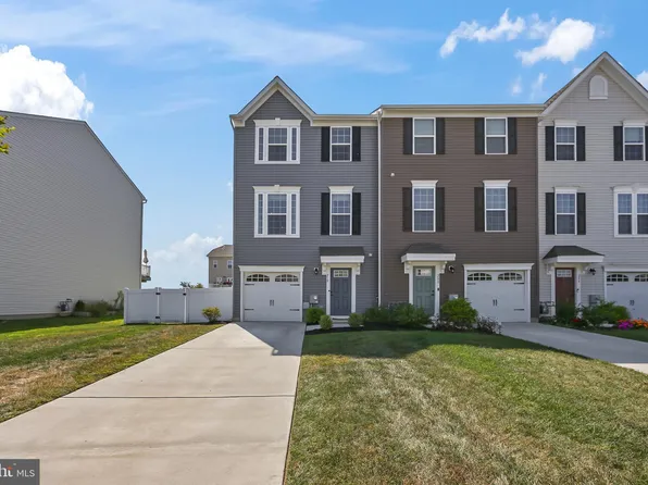 210 Dalton Dr, Woolwich Township, NJ 08085