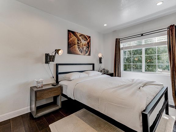 4th image of 107 Visitacion Ave #A