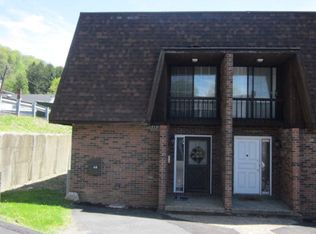 98 Edgewood St #A8, Wheeling, WV 26003