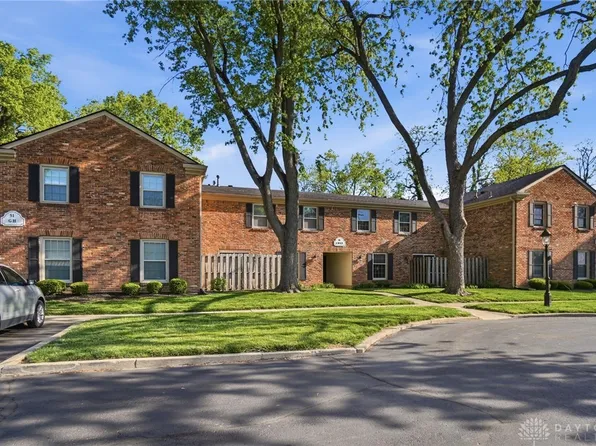 51 Winchester Pl, Dayton, OH 45458