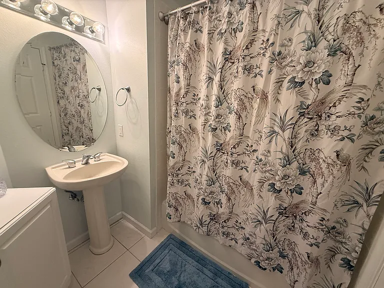 8919 Sandshot Ct #B — Photo 13