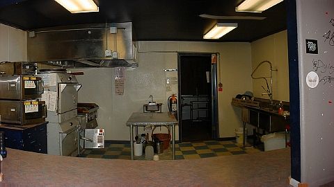 Full service kitchen- commercial use approved