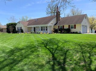 2 Amherst Rd, Marlboro, NJ 07746