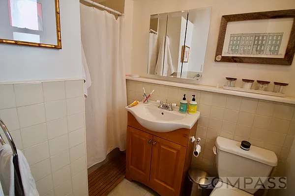 Rented by Compass | media 13