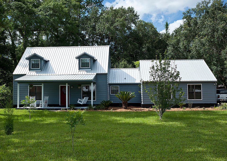 1st image of 188 SW Ace Ln