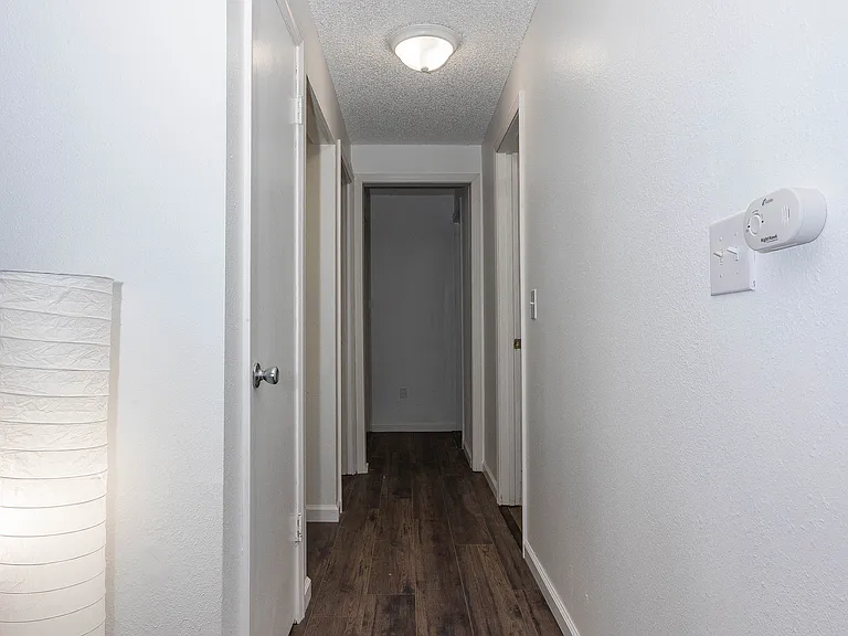 2406 N St NE #D — Photo 12