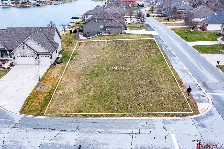 1st image of 10376 Potomac Ct #123