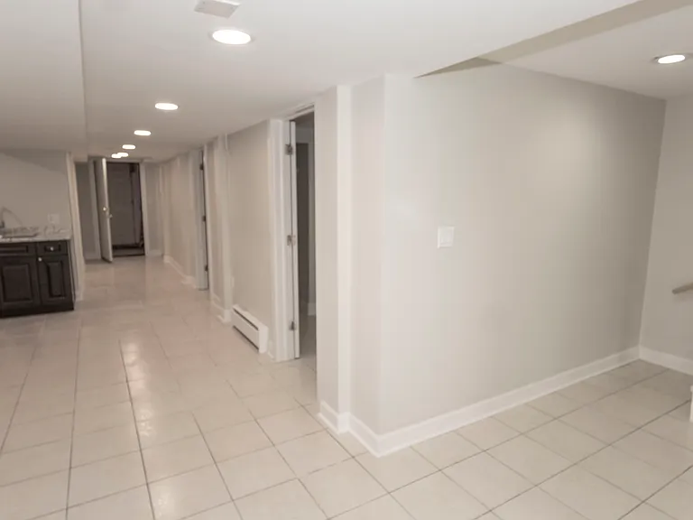 5216 W Newport Ave #G — Photo 16