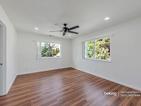 4th image of 25654 Franklin Ave